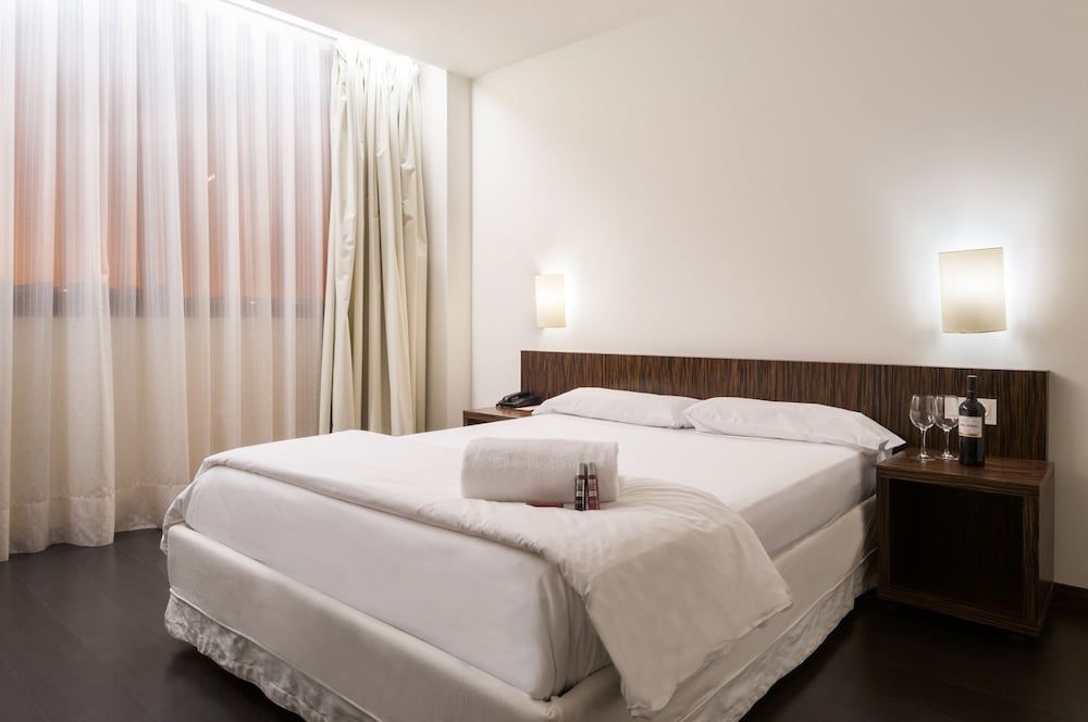 Kyriad Direct Eth Rioja 1