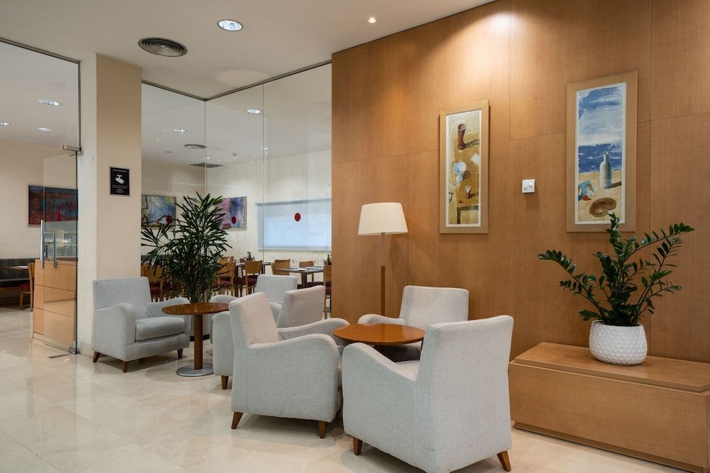 Catalonia La Maquinista 2