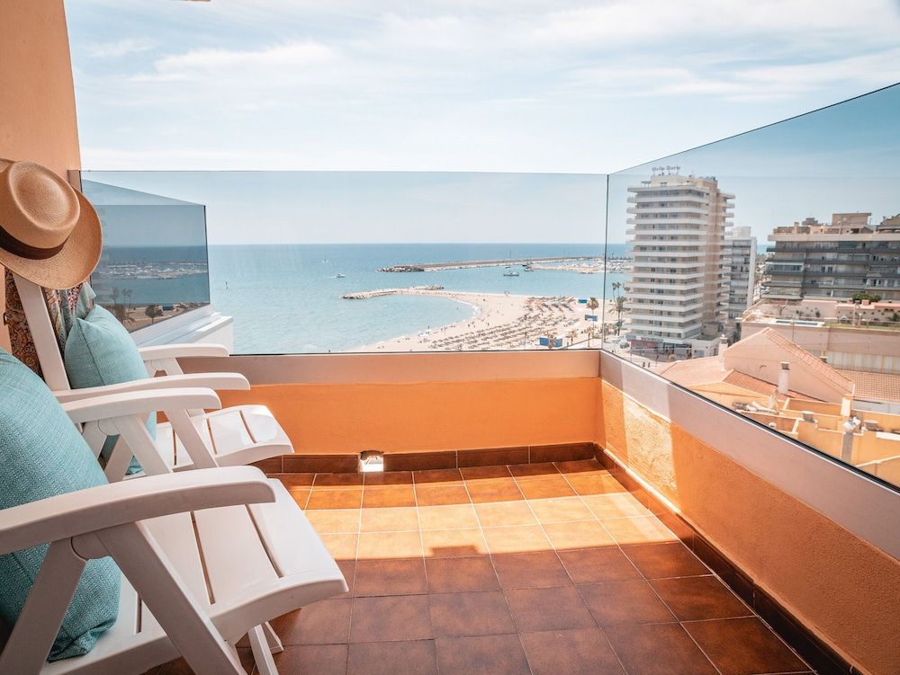 Hotel Angela - Adults Recommended 1