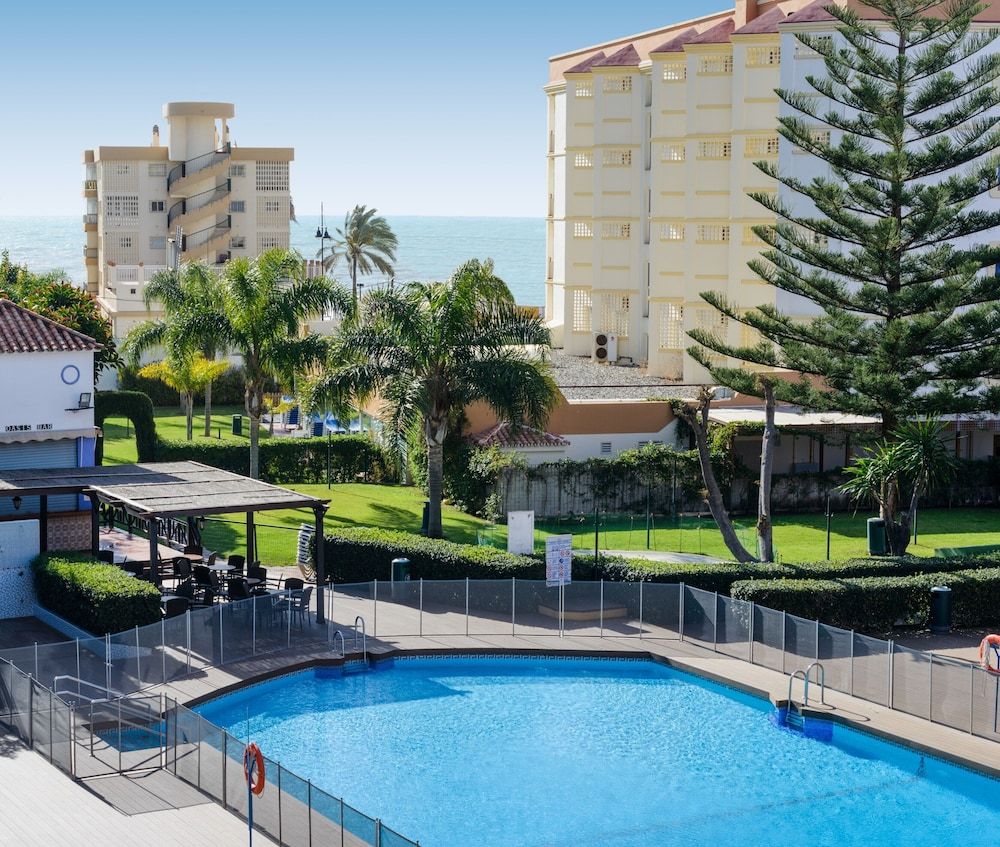 Hotel Monarque Cendrillón 1