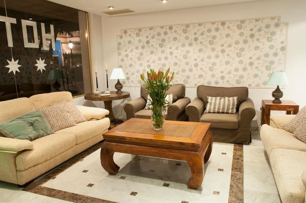 Hotel El Faro Marbella 3