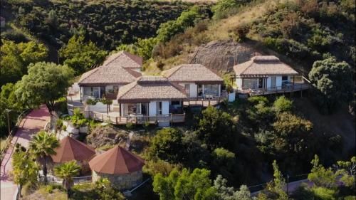 Hotel Selwo Lodge - Animal Park Tickets Included 1