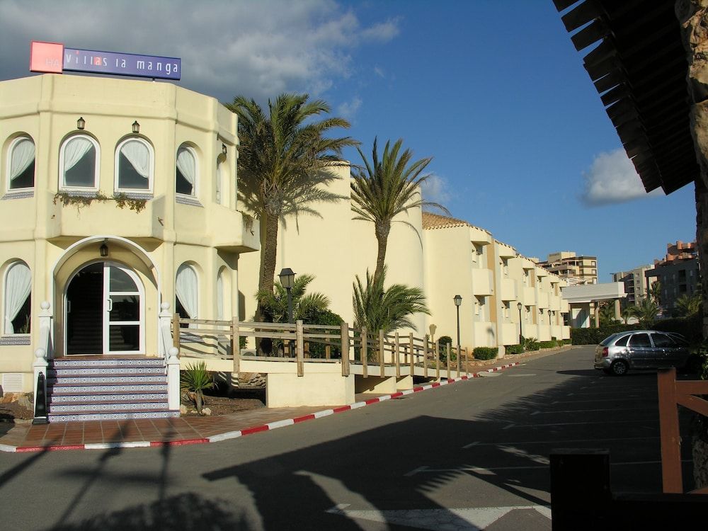 Aparthotel Villas La Manga 1