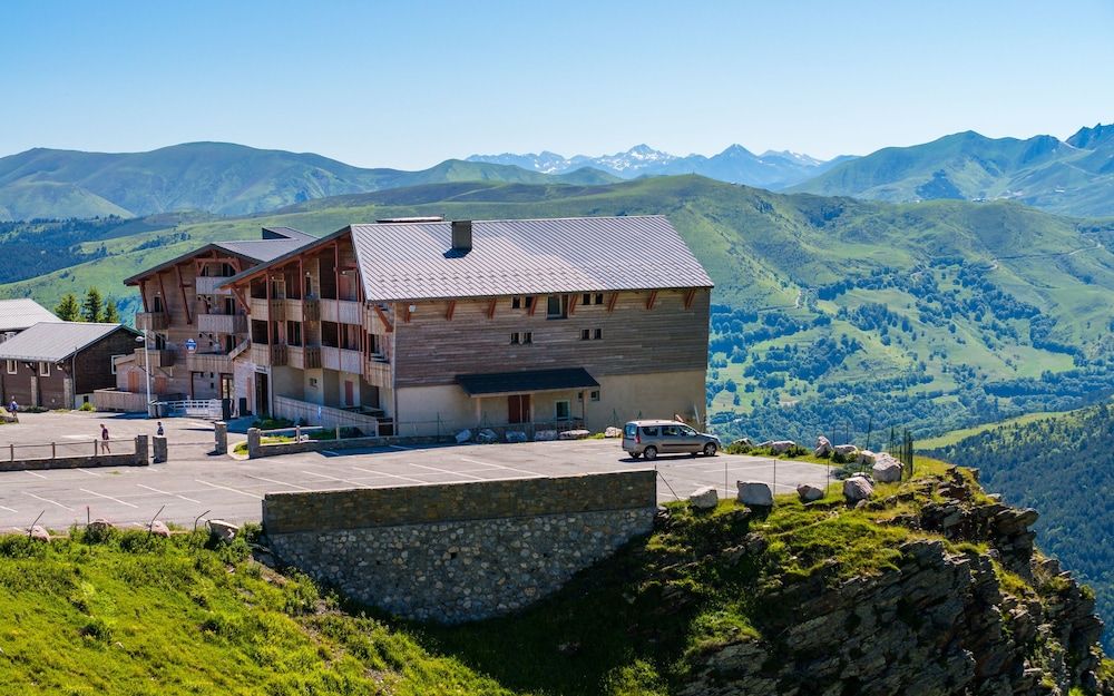 Résidence Lagrange Vacances les Chalets de l'Adet 3 estrelas em Saint-Lary-Soulan