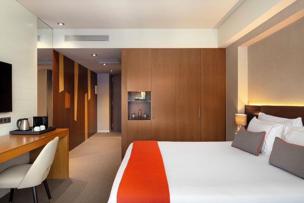 The Artist Grand Hotel of Art 3