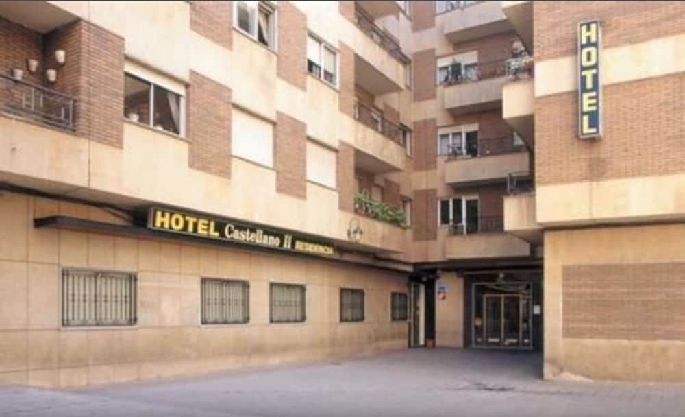 Hotel Castellano Centro 1