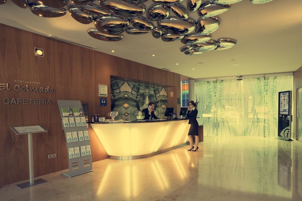 Sercotel Jardines de Uleta Suites 2