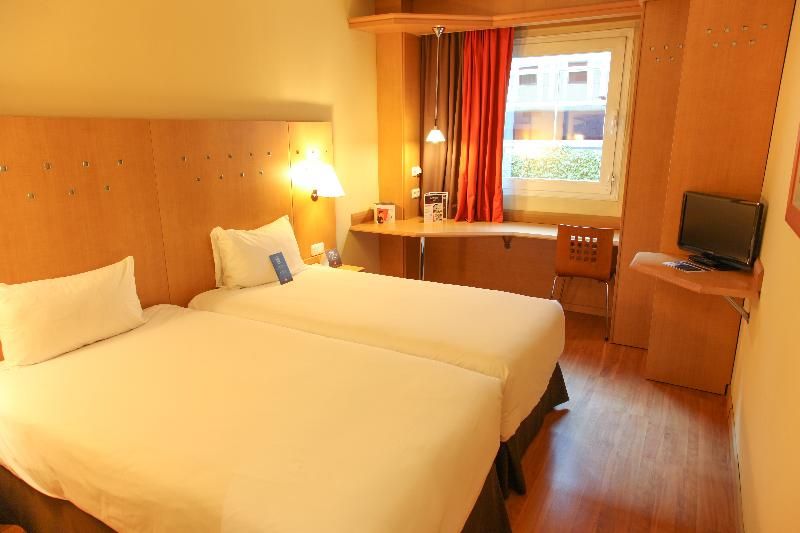 ibis Madrid Alcala de Henares La Garena 1