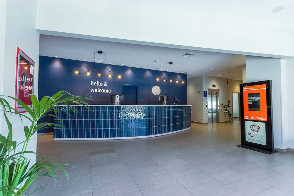 Travelodge Madrid Alcala de Henares 3