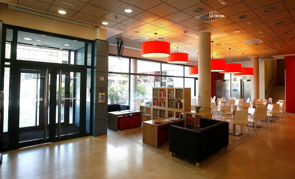 Travelodge Madrid Torrelaguna 3