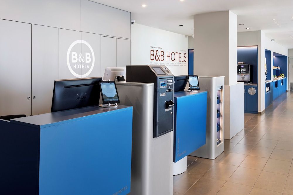 B&B Madrid Aeropuerto T1 T2 T3 3