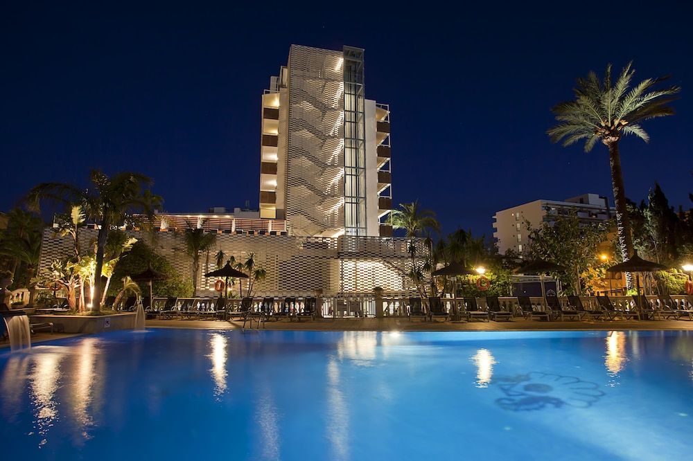 Bahia de Alcudia Hotel & Spa 1