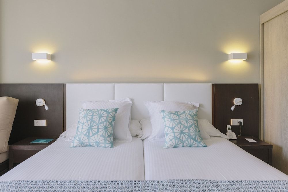 Hotel ILUNION Palmanova Mallorca 3