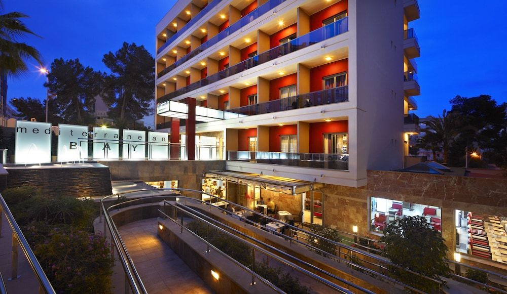 MLL Mediterranean Bay Hotel - Adults Only 1