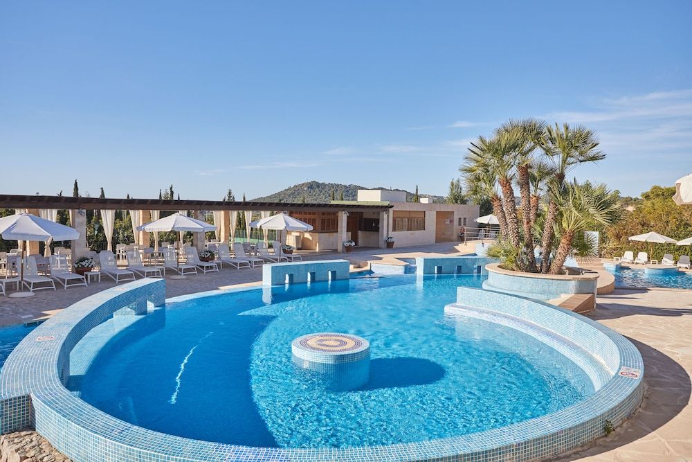 Pula Suites Boutique Resort 1