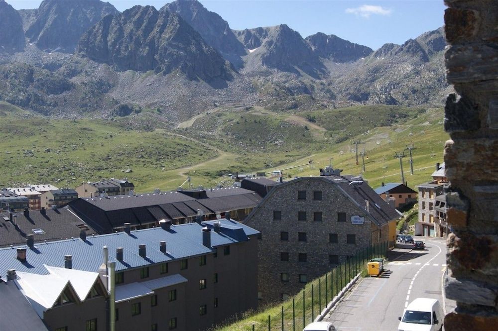 Apartamentos Borruscall 1