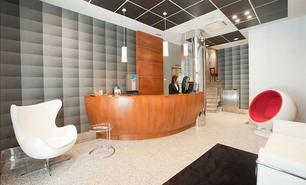 Hotel Duerming Longoria Plaza 3