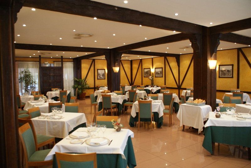 B&B Hotel Donostia San Sebastian Aeropuerto 1