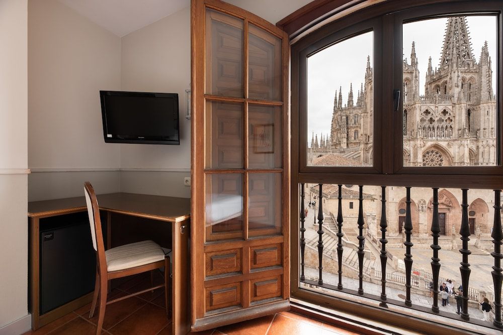 Crisol Mesón del Cid 1