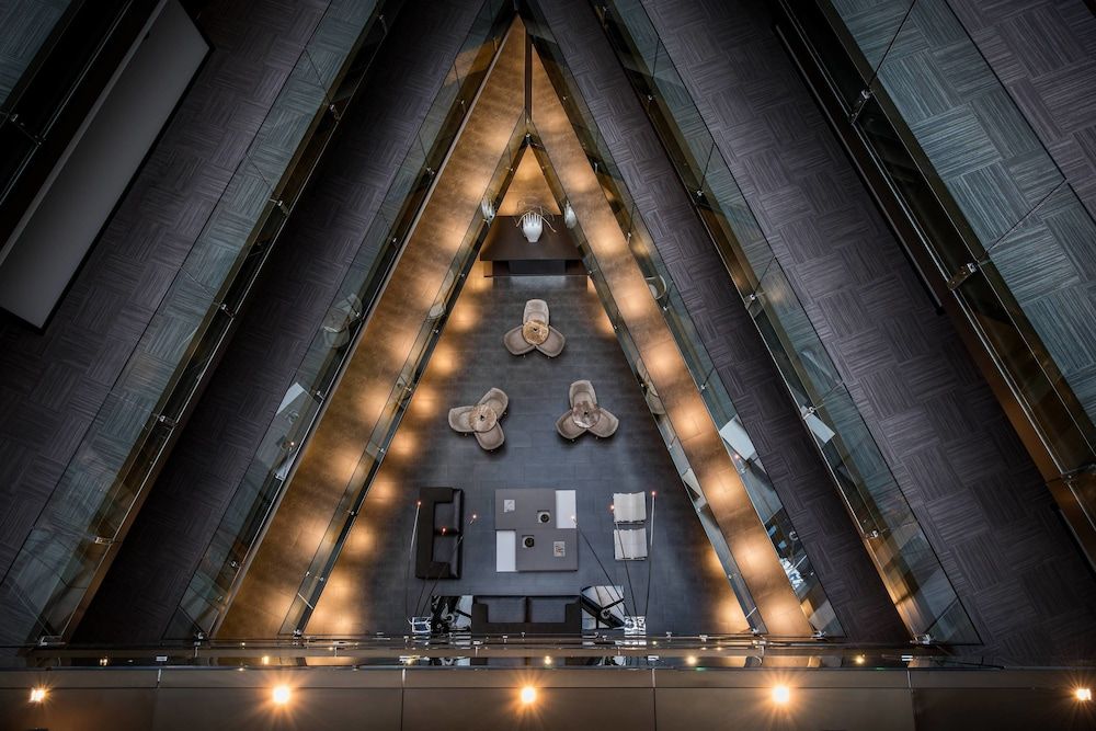 AC Hotel Burgos by Marriott 2