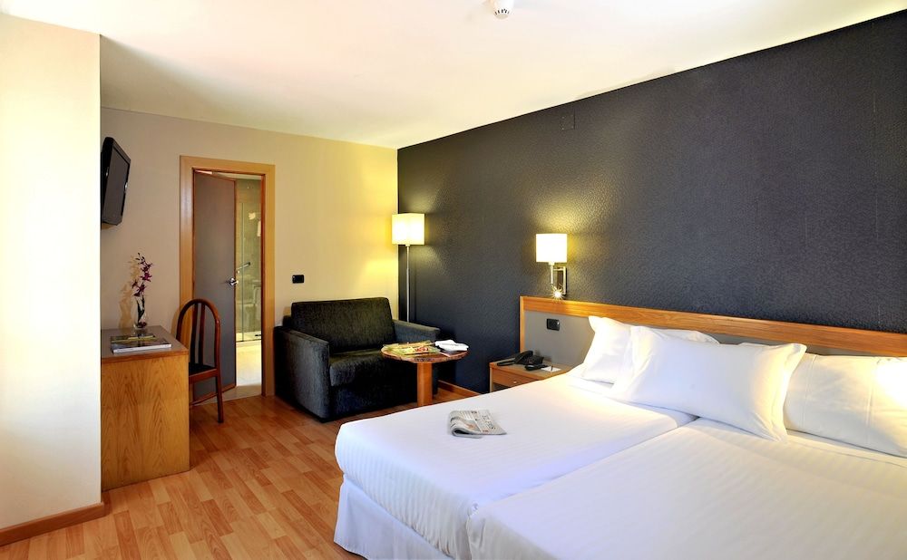 Hotel Civis Jaime I. 3