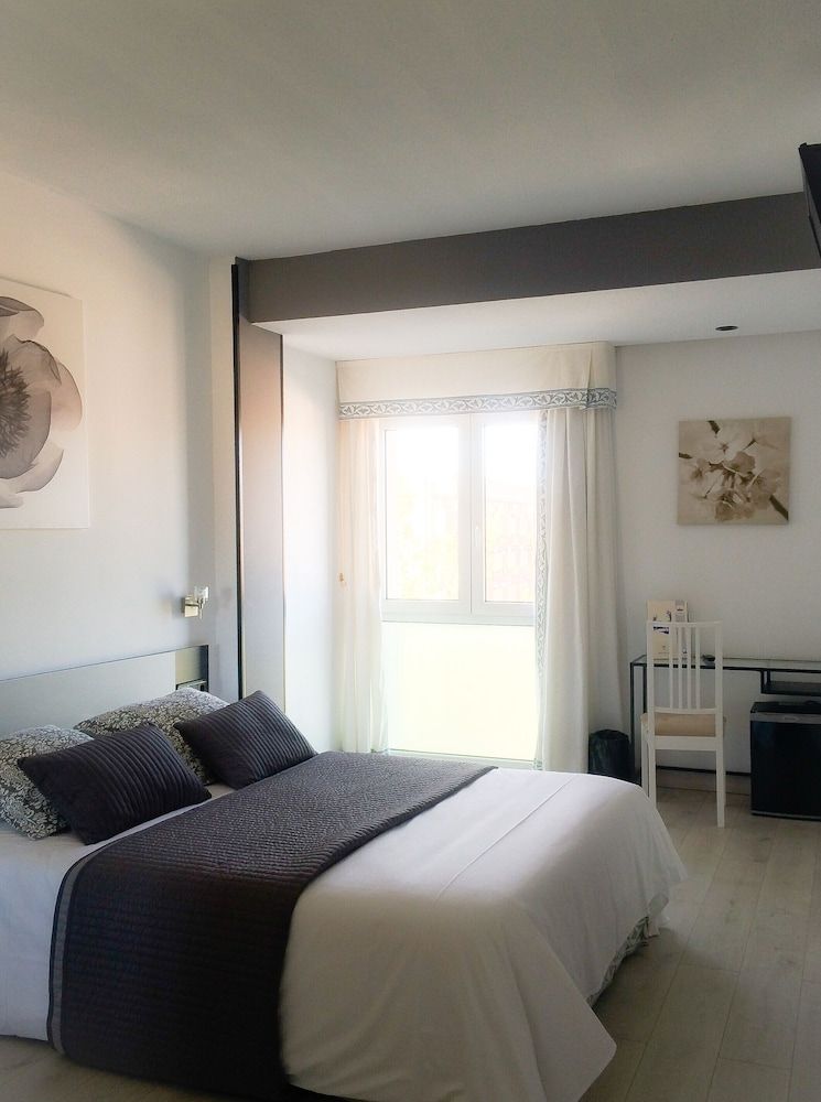 Hotel Sercotel Rey Sancho 3