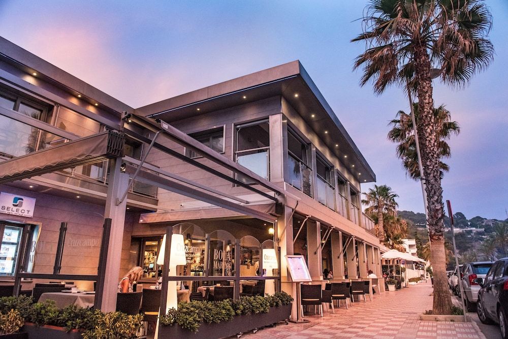 La Caleta Bay 3 étoiles à La Herradura