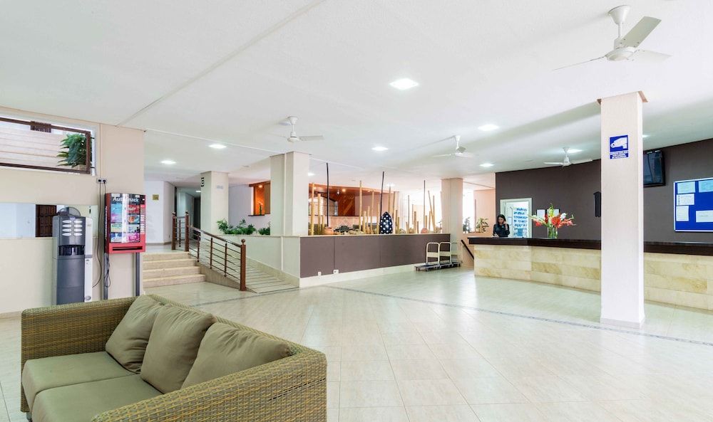 Complejo Eurhostal 2