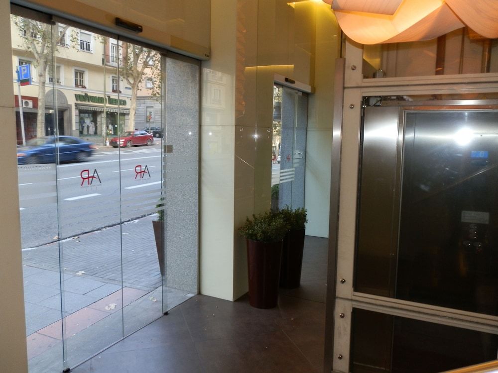 APARTAHOTEL ROSALES 2