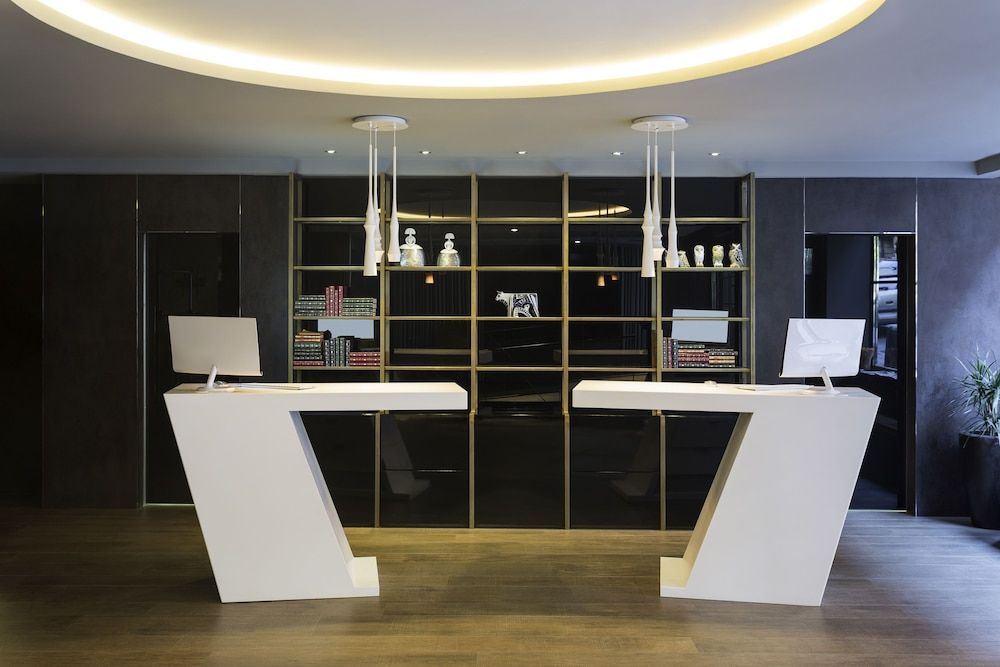 Mercure Madrid Centro 2