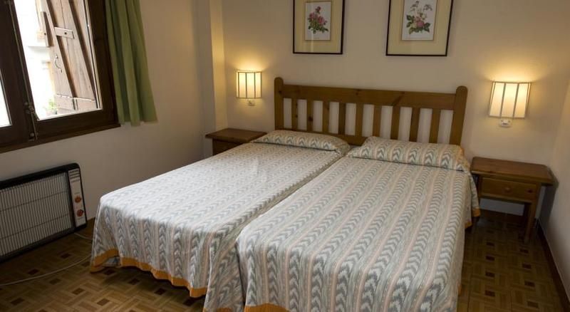 Apartamentos Pessets Adelaida 2