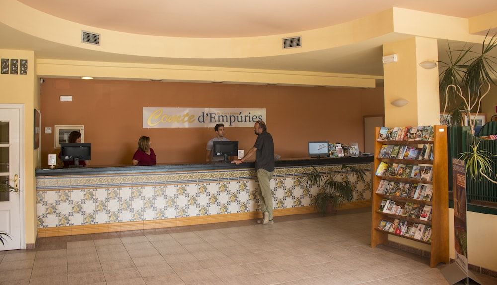 Apartaments Comte d'Empuries 2