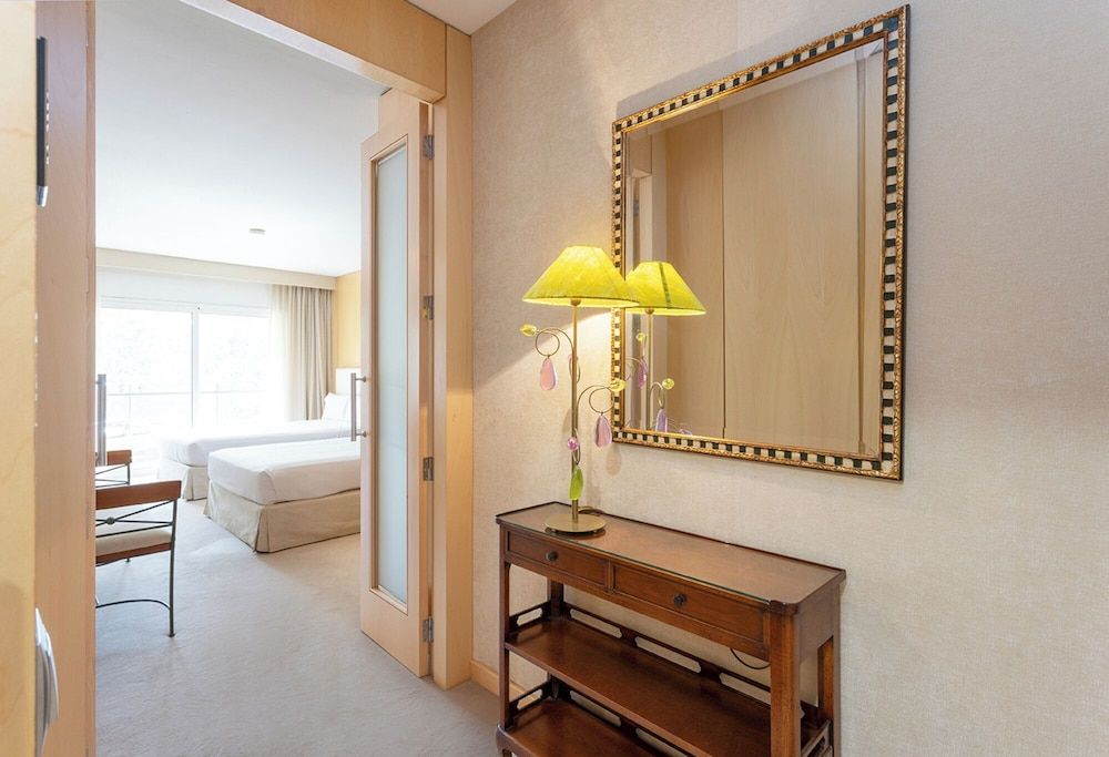 Suites del Mar Fenals 2