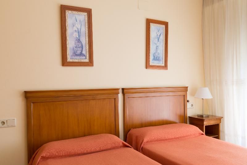 Apartamentos Gemelos  20 1