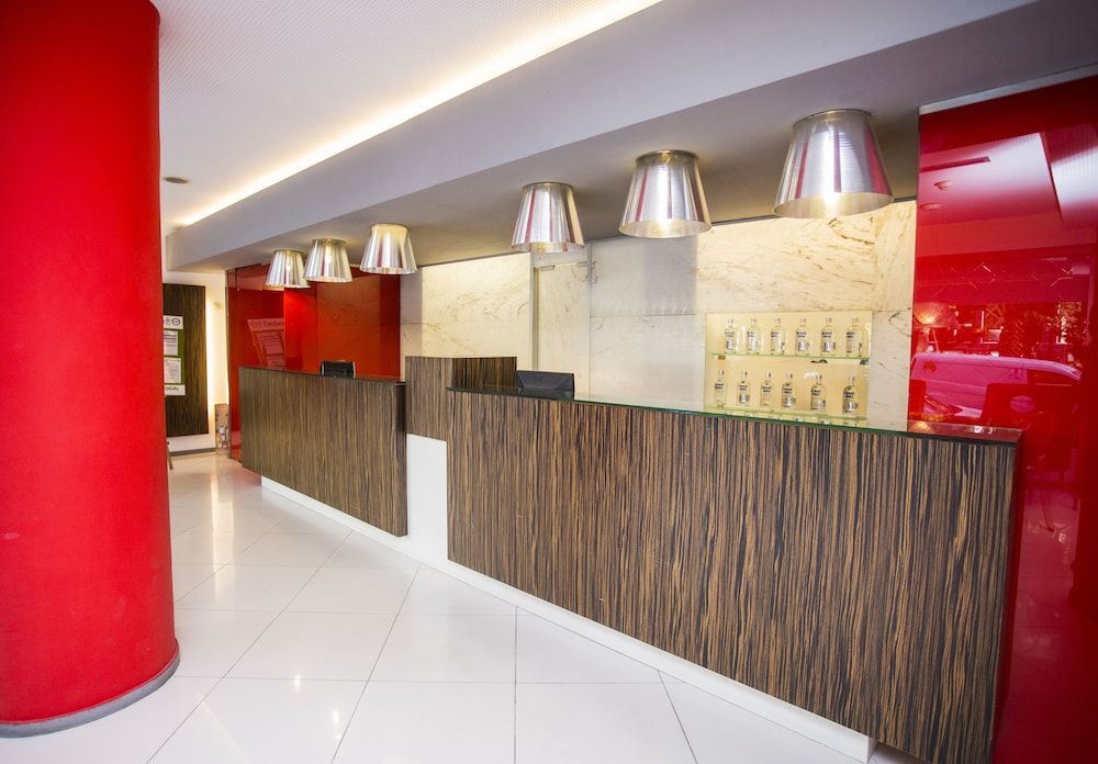Hotel Oasis Plaza 1