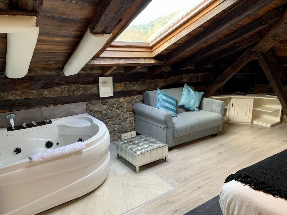 Palacio Torre DE Ruesga 2