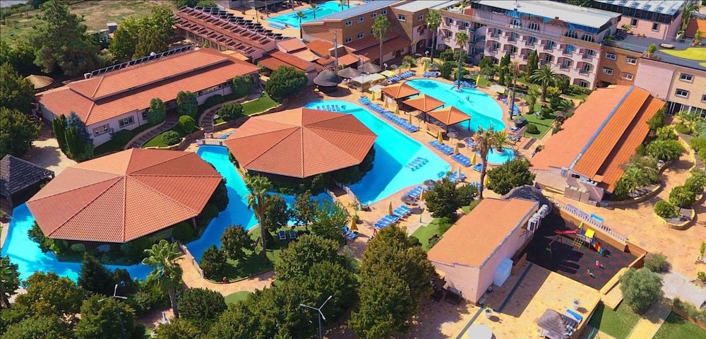 Alambique Hotel Resort 4*, espetacular hotel no Fundão