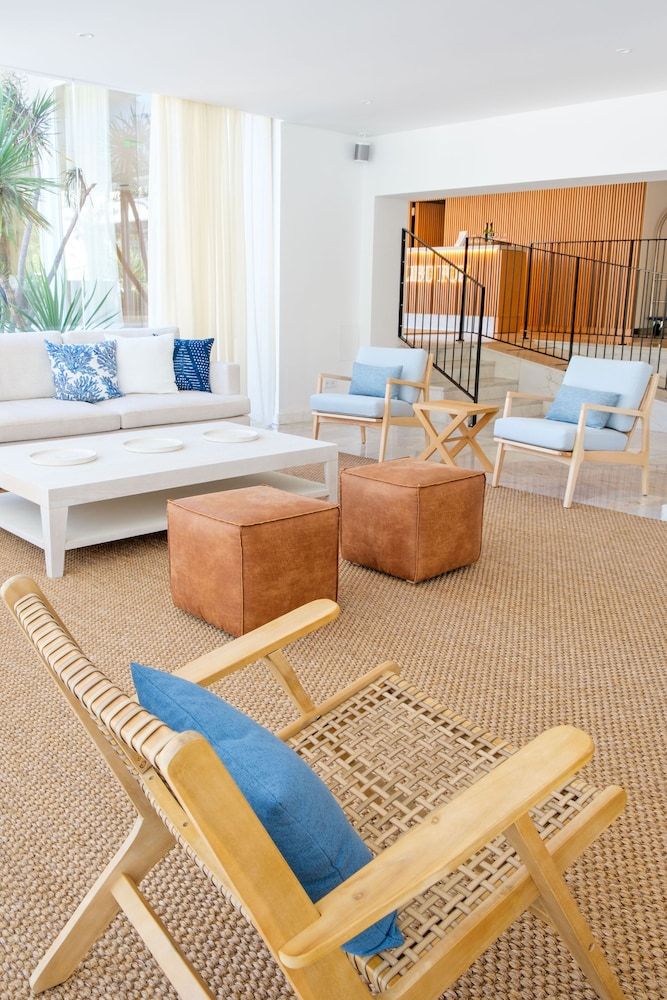 Malibu Foz Hotel - La Maison Younan 3