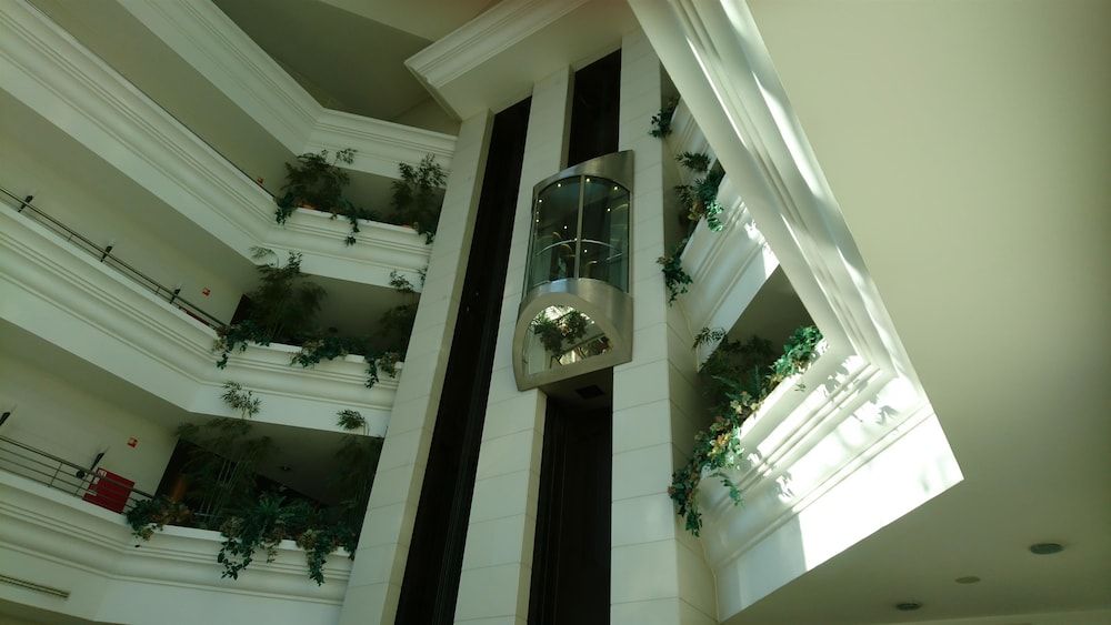 Riviera Hotel Carcavelos 2