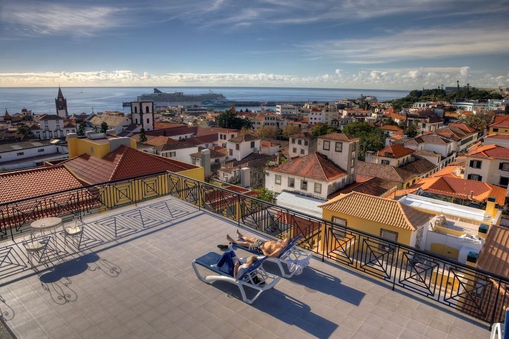 Hotel Orquidea 3 estrelas em Funchal