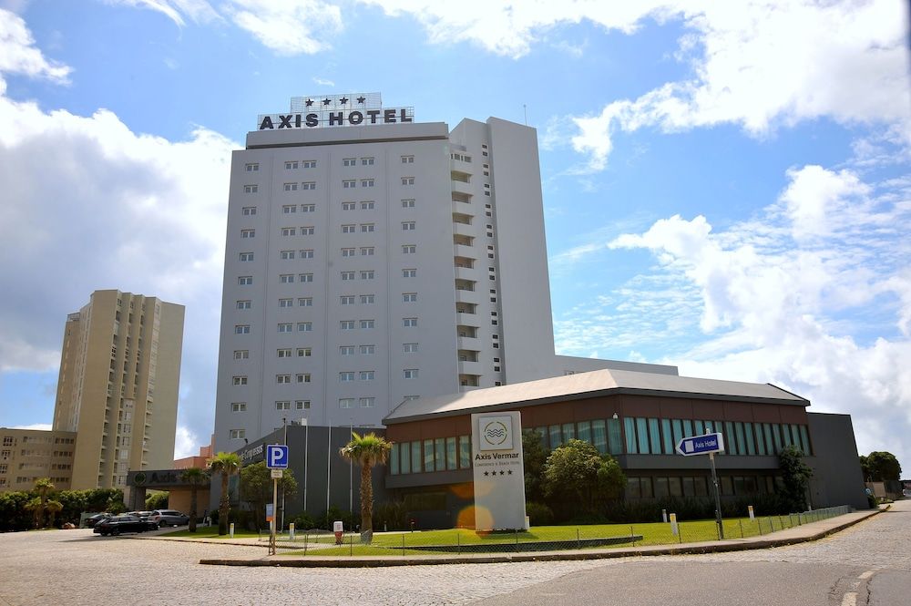 Axis Vermar Conference & Beach Hotel 1