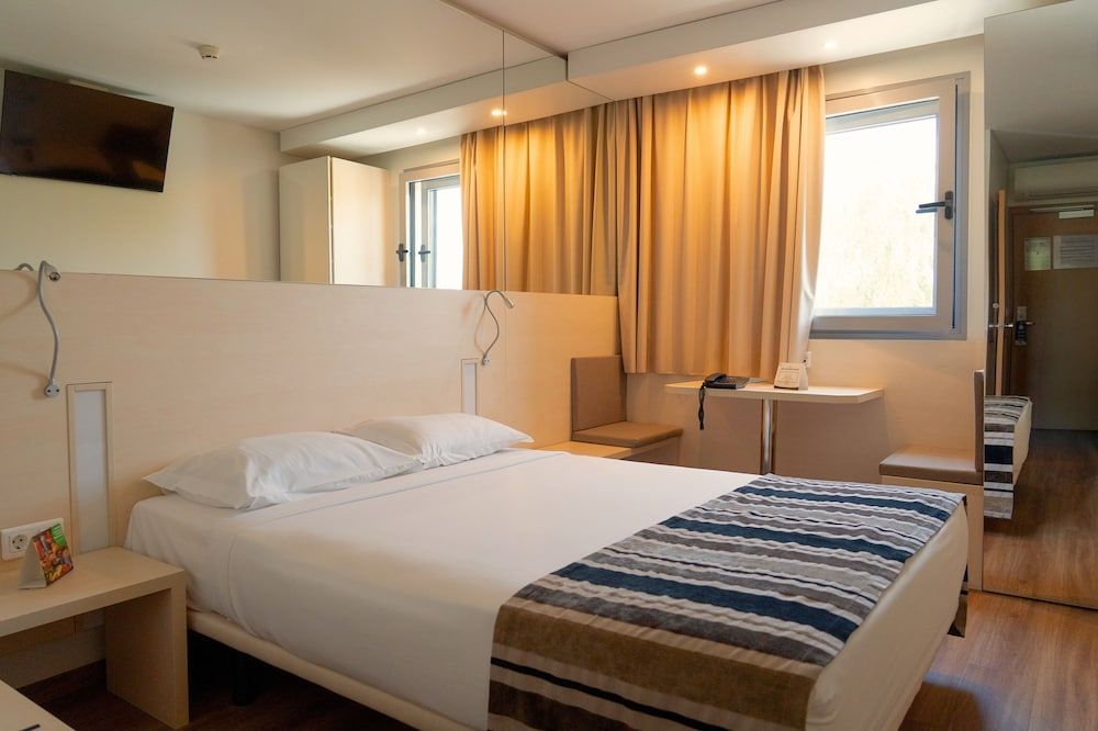 Park Hotel Porto Aeroporto 3 estrelas em Maia