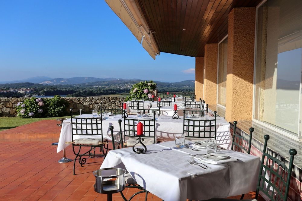 Pousada de Valença -1 estrelas em Valença