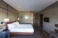 Hotel de Guimarães+Bilhete Parque Aquático de Fafe 1 Dia