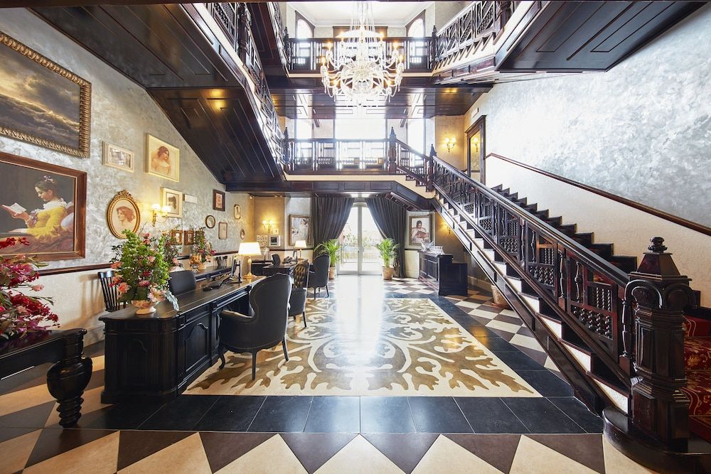 PortAventura Hotel Lucy's Mansion 2