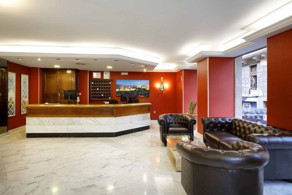 Hotel EXE Triunfo 2