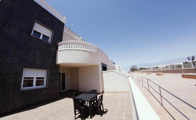 Apartamentos H3 Laguna Playa 2