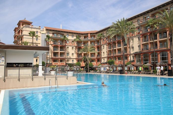 💫ISLANTILLA, COSTA DE LA LUZ 🌊 Hotel 4* familiar con Desayuno a 200 metros de la playa | Islantilla