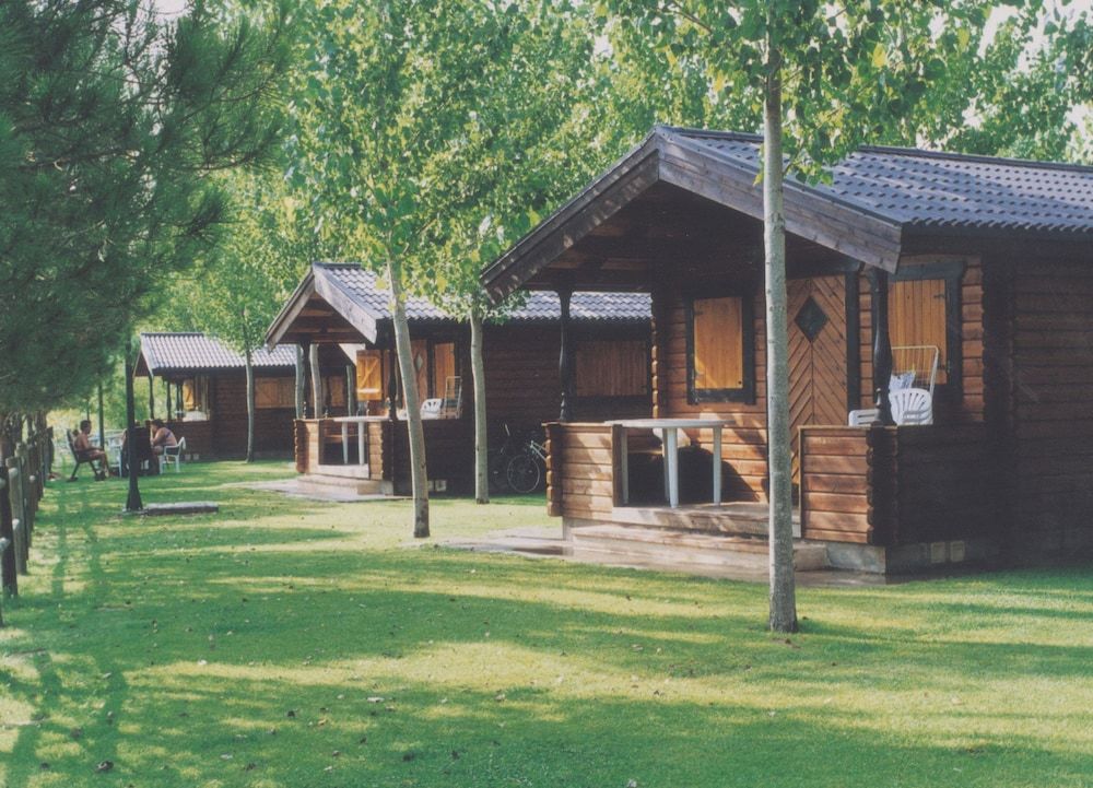 Camping & Bungalows Ligüerre de Cinca 1