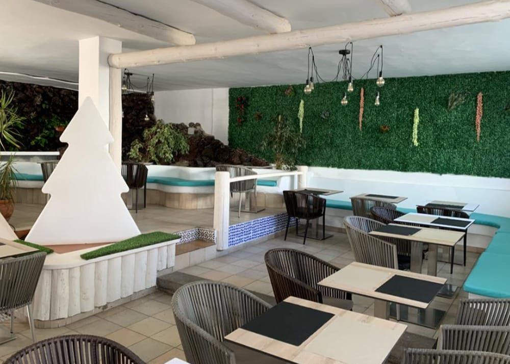 Bungalows Side Shore 2